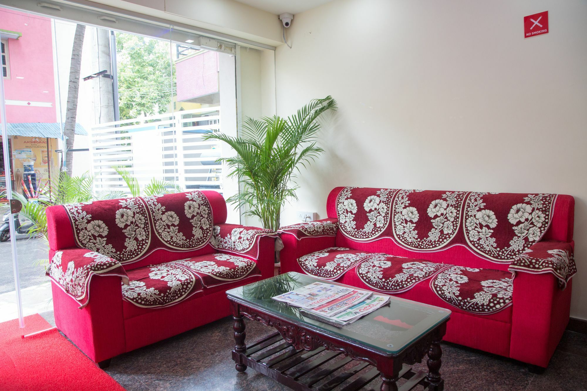 Hotel O Champion Comfort Near Hosahalli Metro Station Bangalore Bagian luar foto