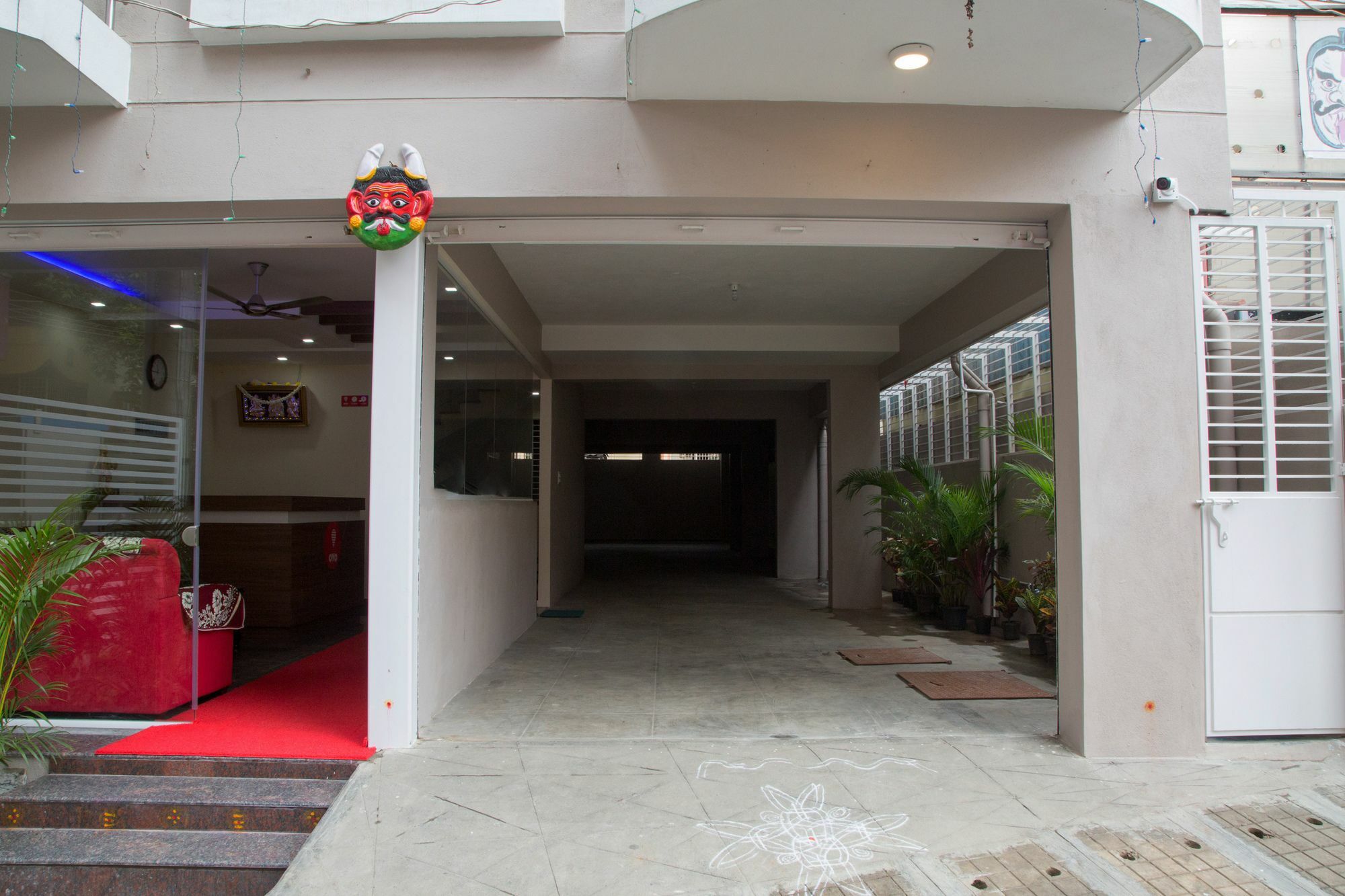 Hotel O Champion Comfort Near Hosahalli Metro Station Bangalore Bagian luar foto